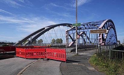 Baustelle Karl Lehr Brücke in Duisburg Ruhrort